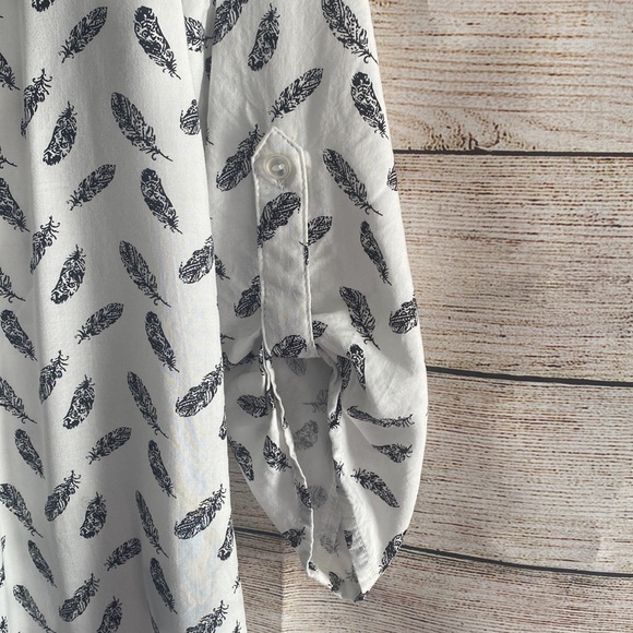 SMALL | Tunic length shirt - Picture 5 of 9